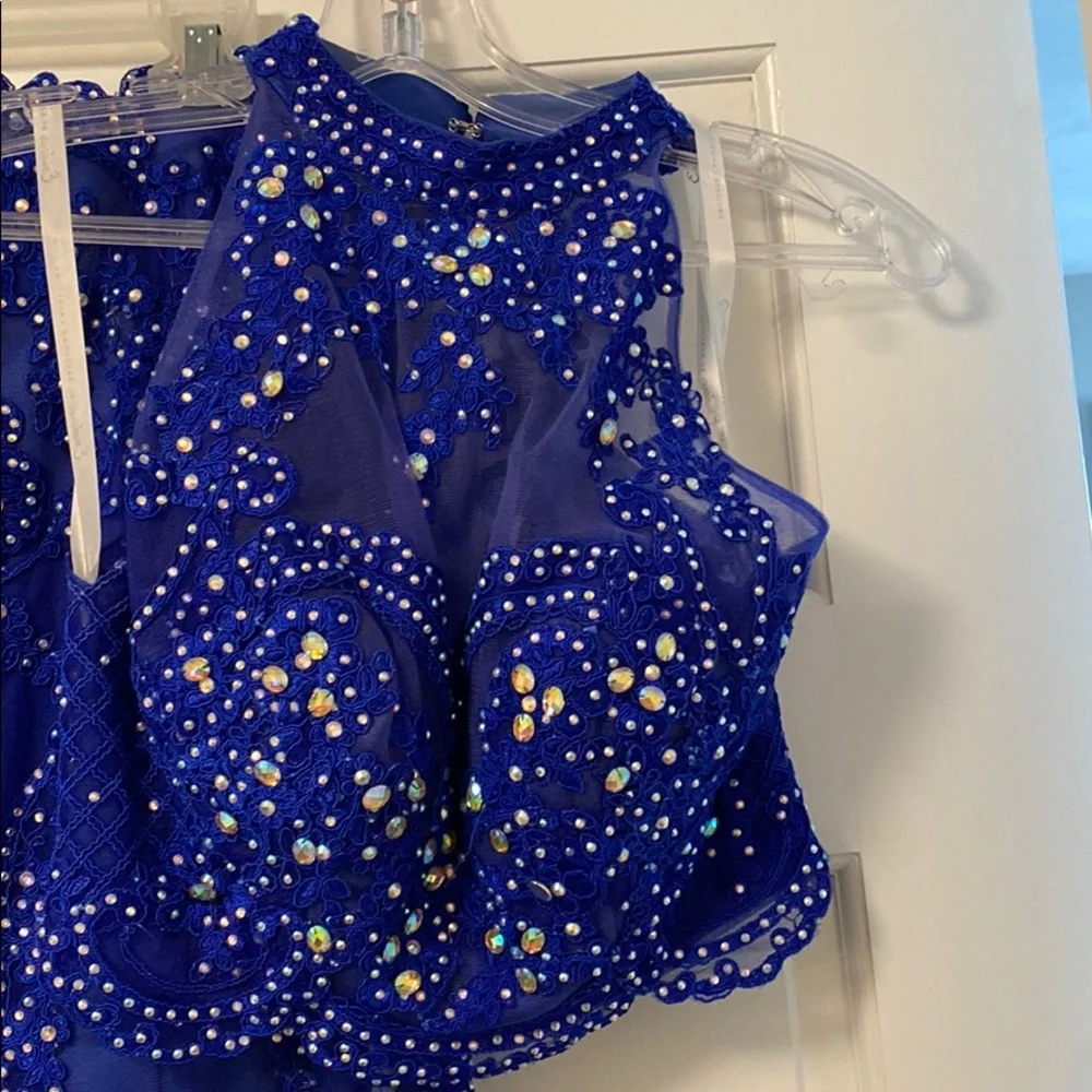 2-PIECE PROM DRESS - Picture 2 of 4